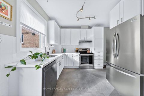 Photo 13 at 338 Bartlett Avenue N, Junction, Toronto Photo 13 at 338 Bartlett Avenue N, Junction, Toronto