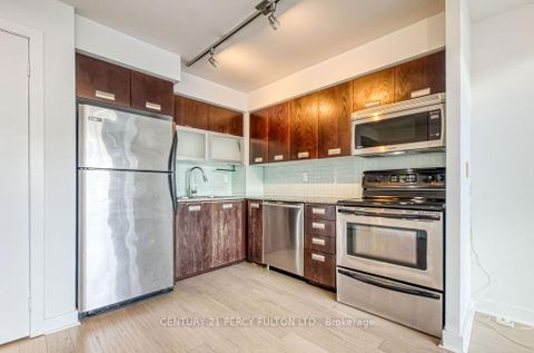 Photo 9 at 411 - 80 Western Battery Road, Niagara, Toronto