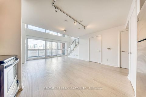 Photo 10 at 411 - 80 Western Battery Road, Niagara, Toronto
