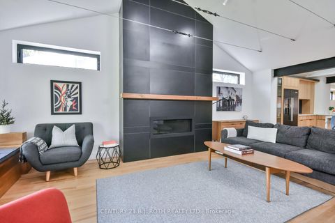 Photo 3 at 20 Weldon Street, Codrington, Barrie Photo 3 at 20 Weldon Street, Codrington, Barrie