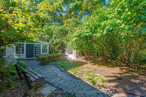Photo 24 at 22 Beechwood Crescent, Broadview North, Toronto