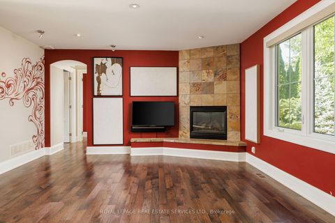 Photo 6 at 2448 Bridge Road, WO West, Oakville