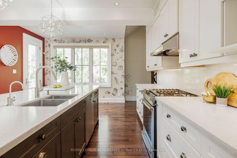 Photo 9 at 2448 Bridge Road, WO West, Oakville