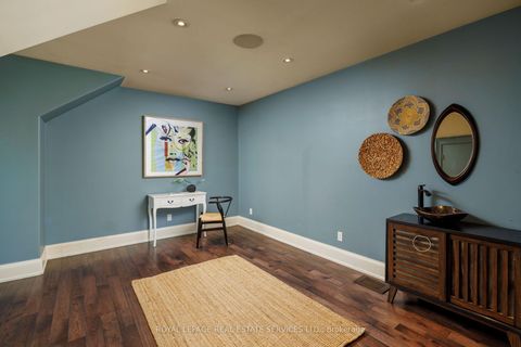 Photo 16 at 2448 Bridge Road, WO West, Oakville