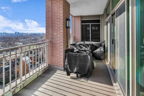 Photo 16 at 1701 - 155 St Clair Avenue W, Casa Loma, Toronto
