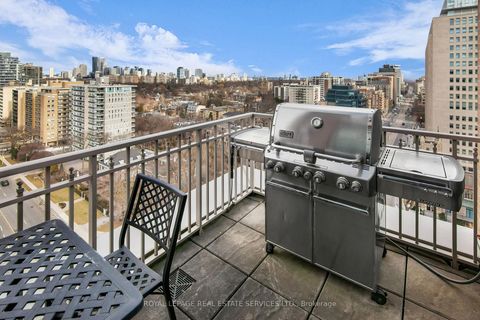 Photo 27 at 1701 - 155 St Clair Avenue W, Casa Loma, Toronto