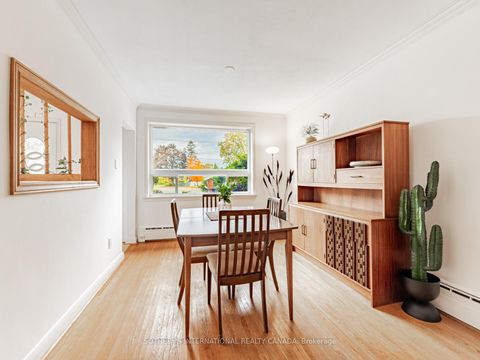 Photo 7 at 21 Tripp Crescent, Dorset Park, Toronto