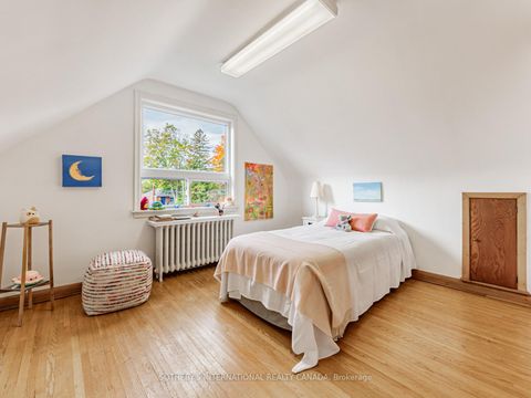 Photo 18 at 21 Tripp Crescent, Dorset Park, Toronto