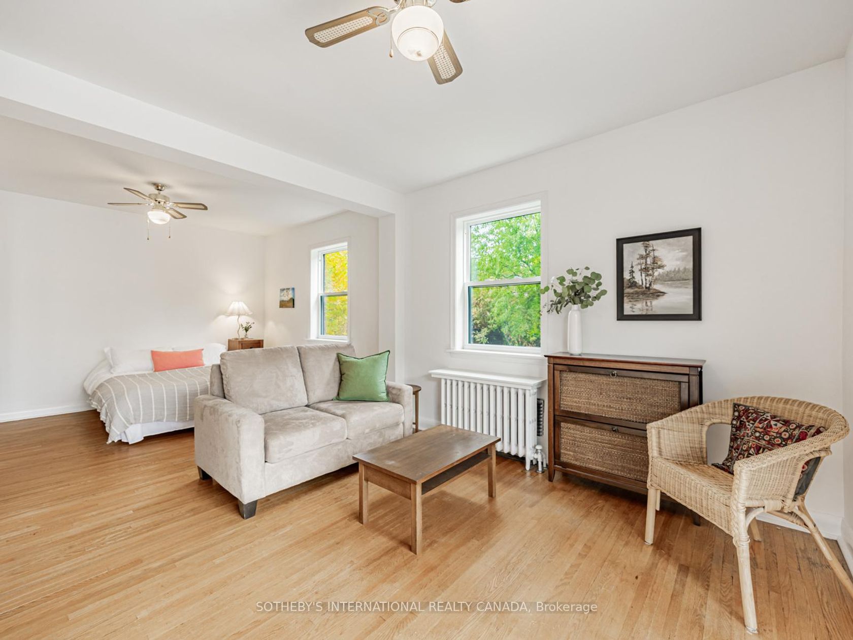Photo 14 at 21 Tripp Crescent, Dorset Park, Toronto Photo 14 at 21 Tripp Crescent, Dorset Park, Toronto