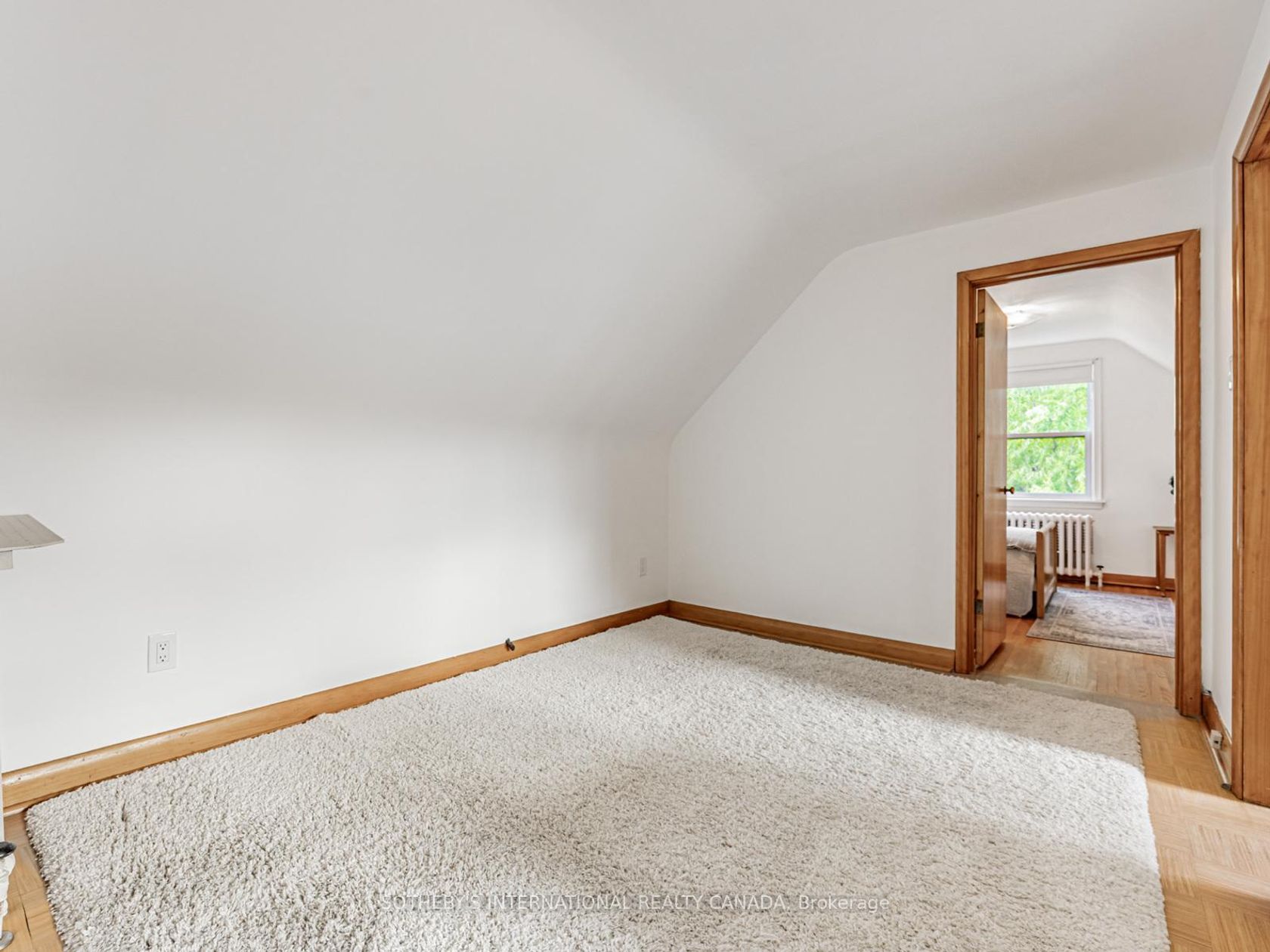 Photo 17 at 21 Tripp Crescent, Dorset Park, Toronto Photo 17 at 21 Tripp Crescent, Dorset Park, Toronto