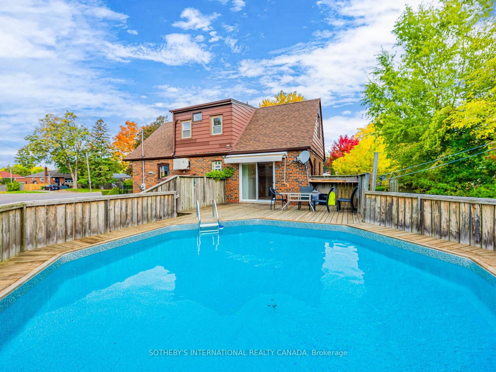 Photo 32 at 21 Tripp Crescent, Dorset Park, Toronto Photo 32 at 21 Tripp Crescent, Dorset Park, Toronto