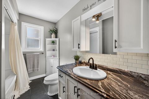 Photo 18 at 209 Newholme Circle, Stroud, Innisfil