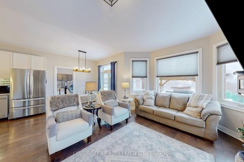 Photo 4 at 157 Mary Street, Creemore, Clearview