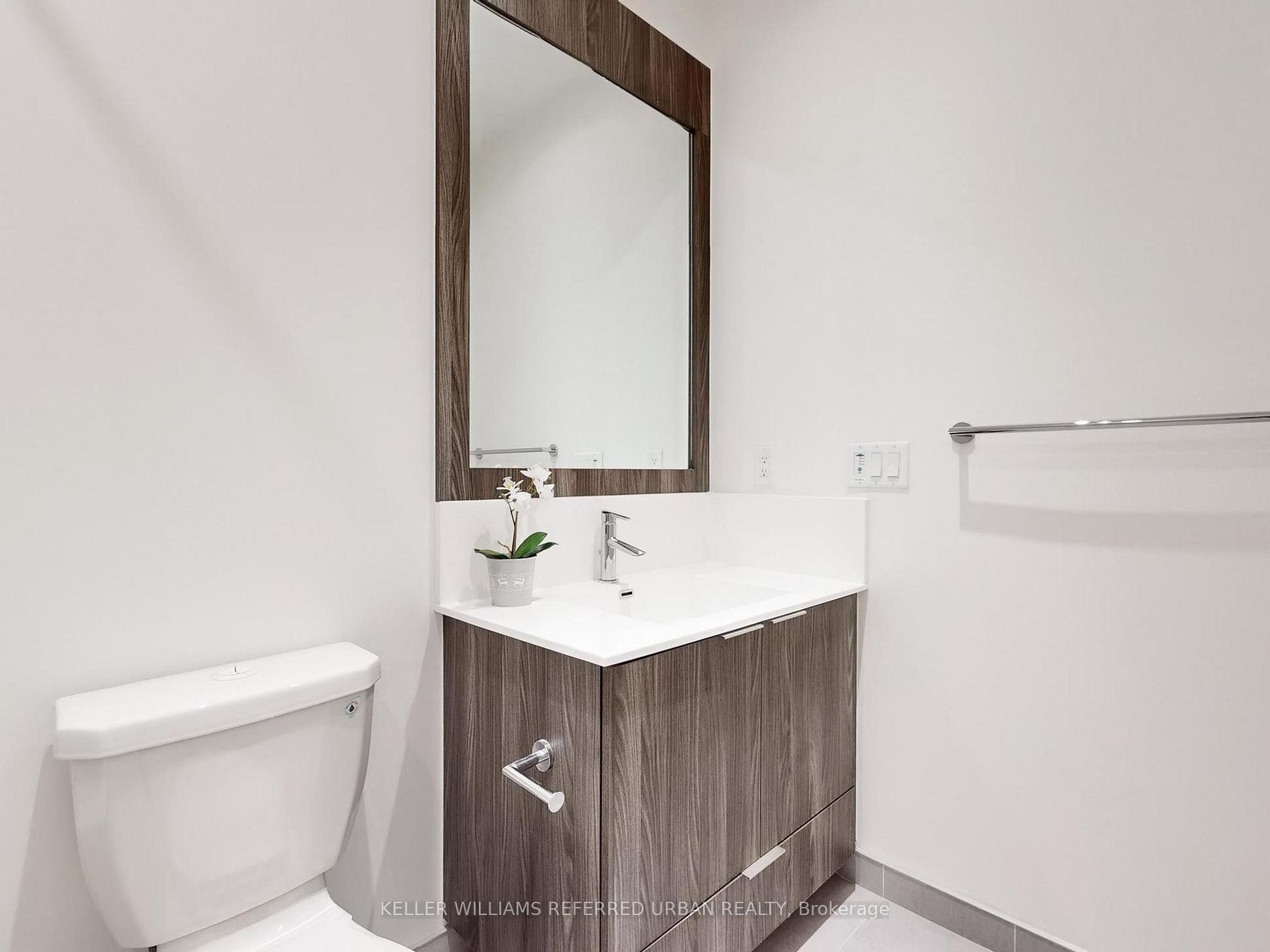 Photo 16 at 239 - 25 Adra Grado Way, Bayview Village, Toronto Photo 16 at 239 - 25 Adra Grado Way, Bayview Village, Toronto