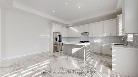 Photo 10 at 34 Carnegie Drive, GO Glenorchy, Oakville