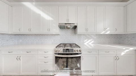 Photo 13 at 34 Carnegie Drive, GO Glenorchy, Oakville