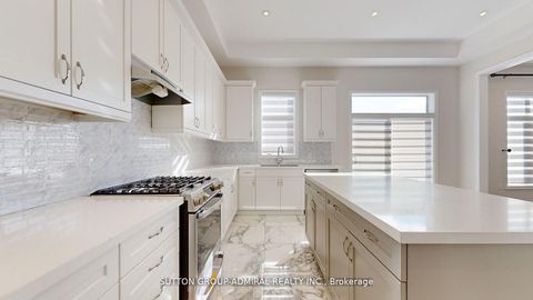 Photo 16 at 34 Carnegie Drive, GO Glenorchy, Oakville