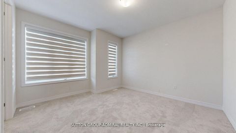 Photo 22 at 34 Carnegie Drive, GO Glenorchy, Oakville