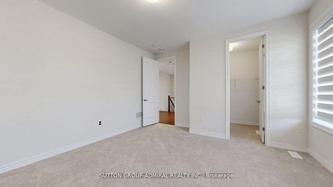 Photo 23 at 34 Carnegie Drive, GO Glenorchy, Oakville