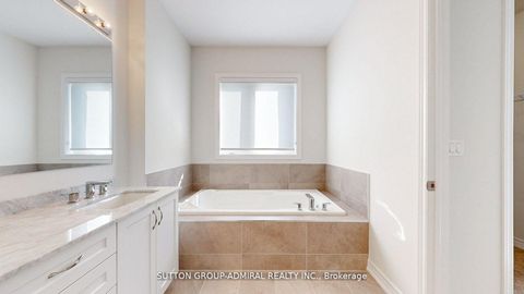 Photo 32 at 34 Carnegie Drive, GO Glenorchy, Oakville