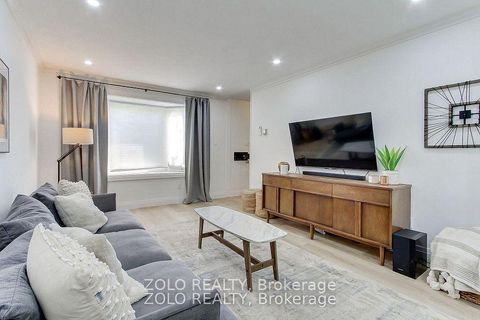 Photo 7 at 388 Terry Drive, Central Newmarket, Newmarket