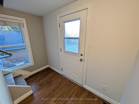 Photo 22 at 127 Innisfil Street, Sanford, Barrie Photo 22 at 127 Innisfil Street, Sanford, Barrie