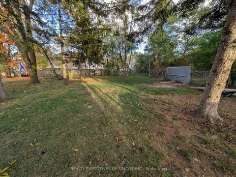 Photo 33 at 127 Innisfil Street, Sanford, Barrie Photo 33 at 127 Innisfil Street, Sanford, Barrie