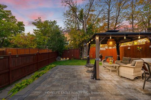 Photo 2 at 110 Gadwall Avenue, Painswick South, Barrie