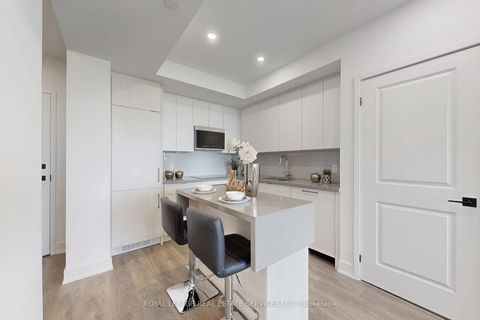 Photo 10 at 1117 - 2489 Taunton Road, RO River Oaks, Oakville