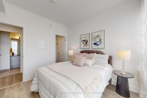 Photo 15 at 1117 - 2489 Taunton Road, RO River Oaks, Oakville