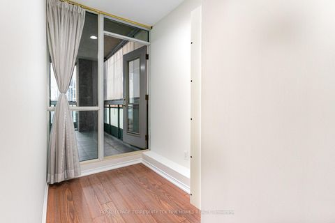 Photo 15 at 2105 - 7 King Street E, Yonge Corridor, Toronto Photo 15 at 2105 - 7 King Street E, Yonge Corridor, Toronto