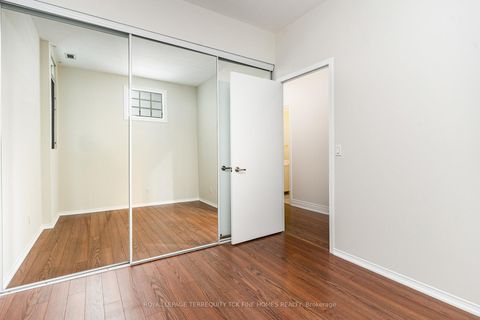 Photo 21 at 2105 - 7 King Street E, Yonge Corridor, Toronto