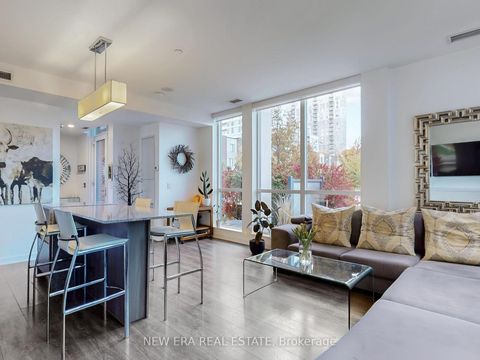 Photo 1 at 152 Sumach Street, Regent Park, Toronto