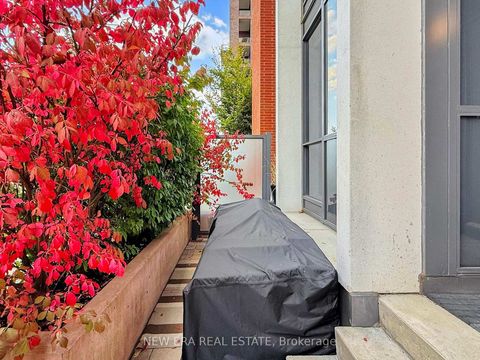 Photo 21 at 152 Sumach Street, Regent Park, Toronto