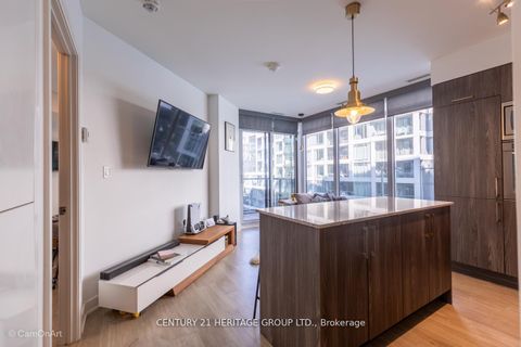 Photo 14 at 1001 - 27 Bathurst Street, Waterfront Communities C1, Toronto