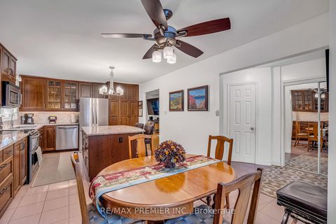 Photo 7 at 31 James Street, West Woodbridge, Vaughan