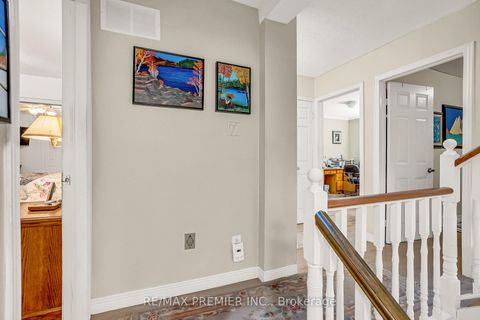 Photo 19 at 31 James Street, West Woodbridge, Vaughan