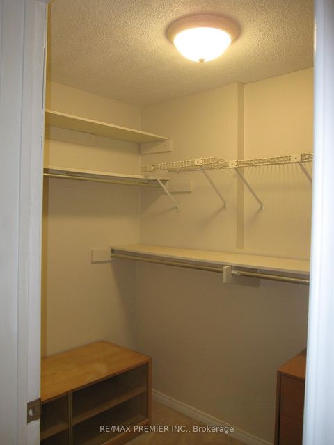 Photo 44 at 31 James Street, West Woodbridge, Vaughan