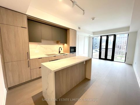 Photo 3 at 703 - 123 Portland Street, Waterfront Communities C1, Toronto