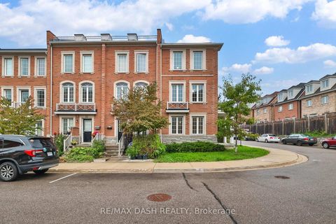 Photo 4 at 57 Ted Wray Circle, CFB, Toronto