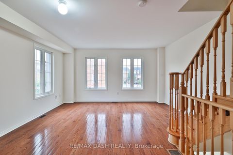Photo 15 at 57 Ted Wray Circle, CFB, Toronto