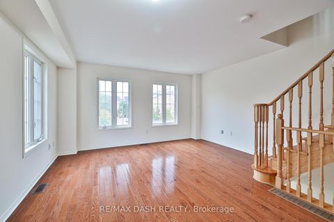 Photo 16 at 57 Ted Wray Circle, CFB, Toronto