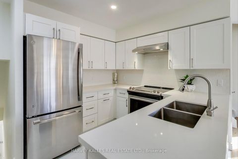 Photo 8 at 3404 - 12 Sudbury Street, Niagara, Toronto