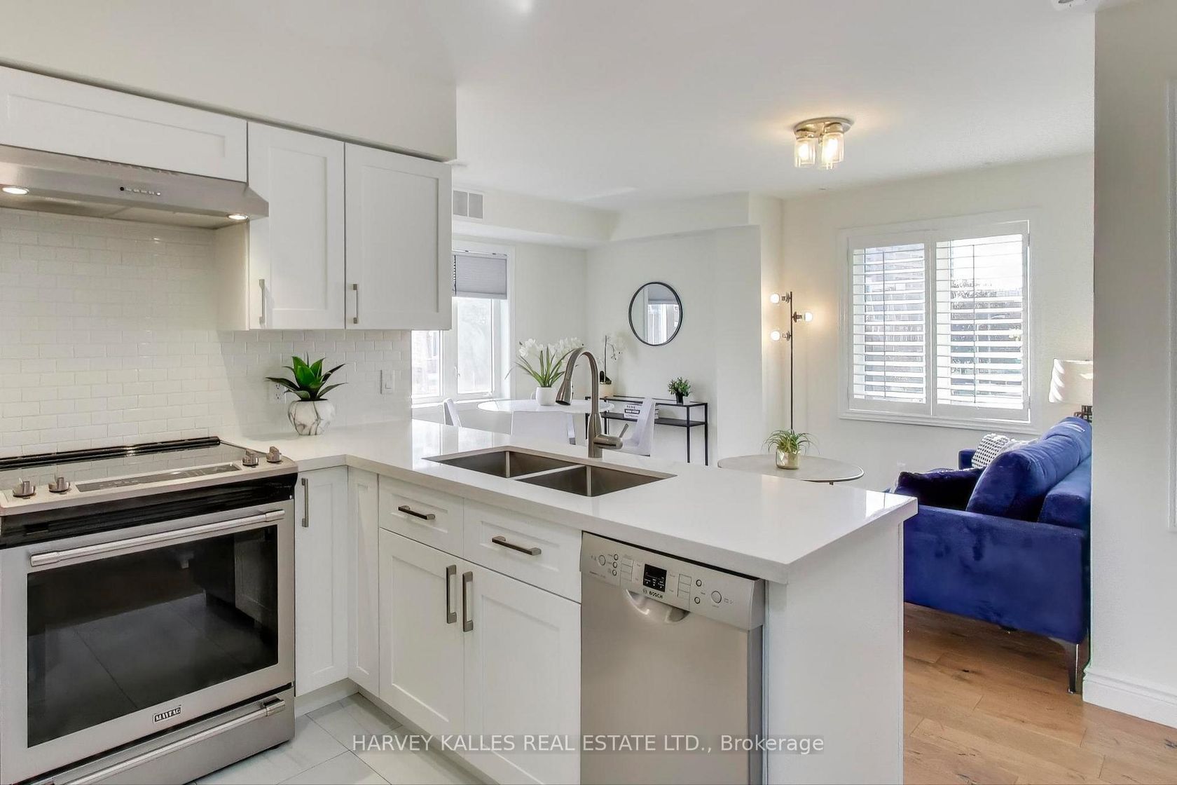 Photo 9 at 3404 - 12 Sudbury Street, Niagara, Toronto Photo 9 at 3404 - 12 Sudbury Street, Niagara, Toronto