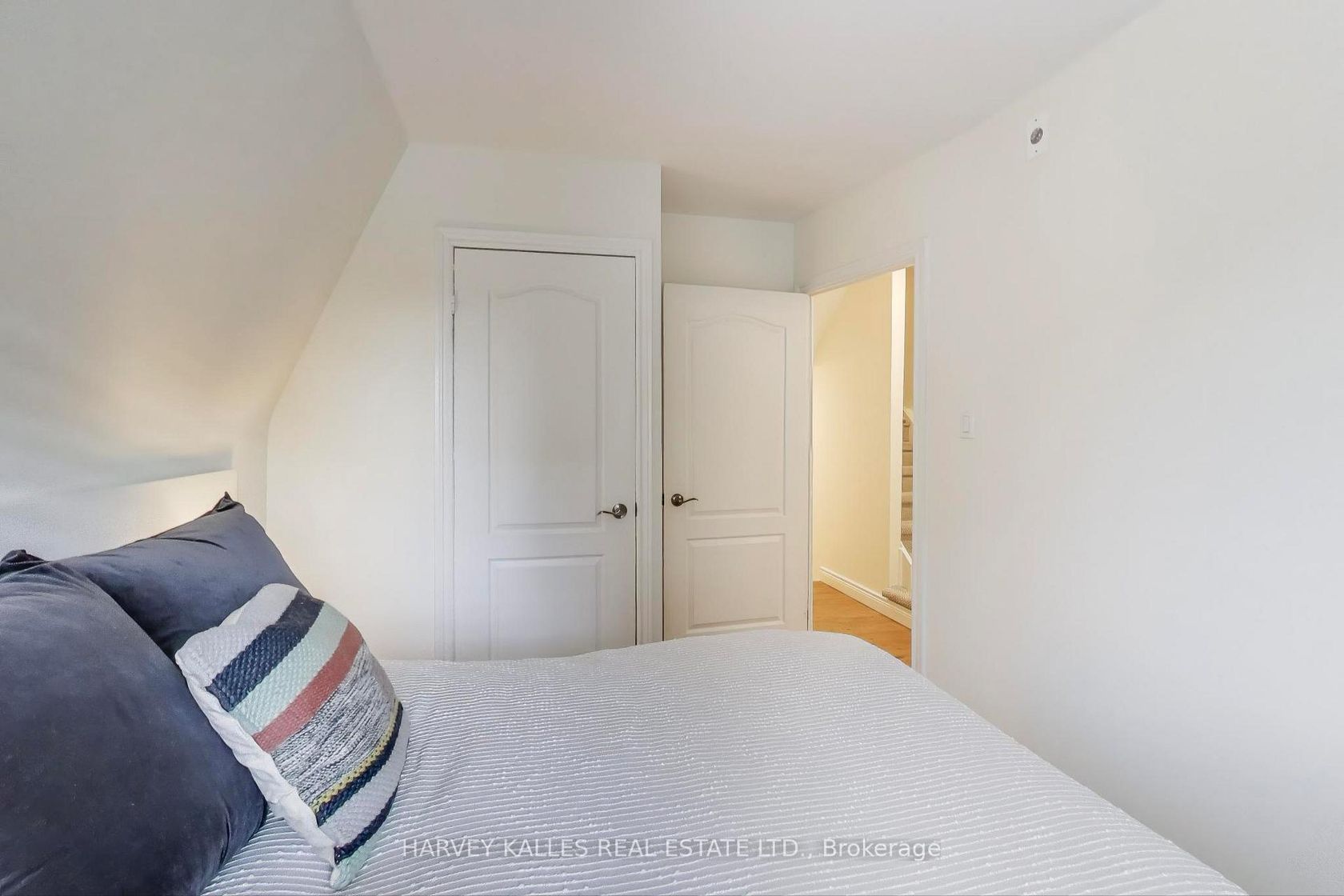 Photo 12 at 3404 - 12 Sudbury Street, Niagara, Toronto Photo 12 at 3404 - 12 Sudbury Street, Niagara, Toronto