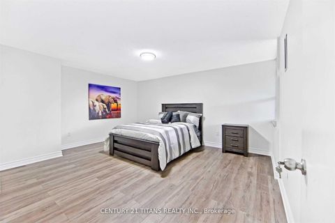 Photo 4 at 510 - 4064 Lawrence Avenue E, West Hill, Toronto