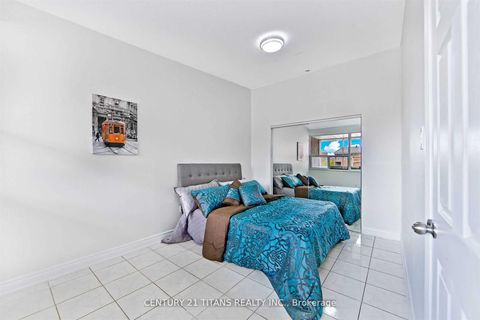 Photo 6 at 510 - 4064 Lawrence Avenue E, West Hill, Toronto