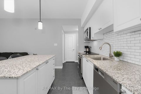 Photo 6 at 309 - 300 ESSA Road, 400 West, Barrie