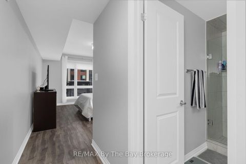 Photo 14 at 309 - 300 ESSA Road, 400 West, Barrie
