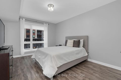 Photo 16 at 309 - 300 ESSA Road, 400 West, Barrie